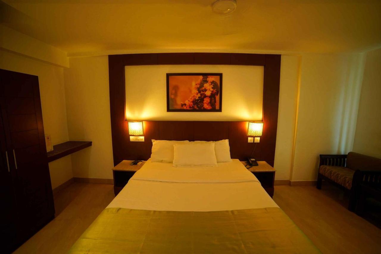 Lalitha Inn Guruvāyūr Exteriér fotografie